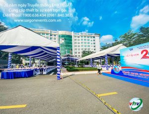 LỄ KỶ NIỆM 20 NĂM NGÀY TRUYỀN THỐNG TRƯỜNG ĐẠI HỌC KINH TẾ - LUẬT